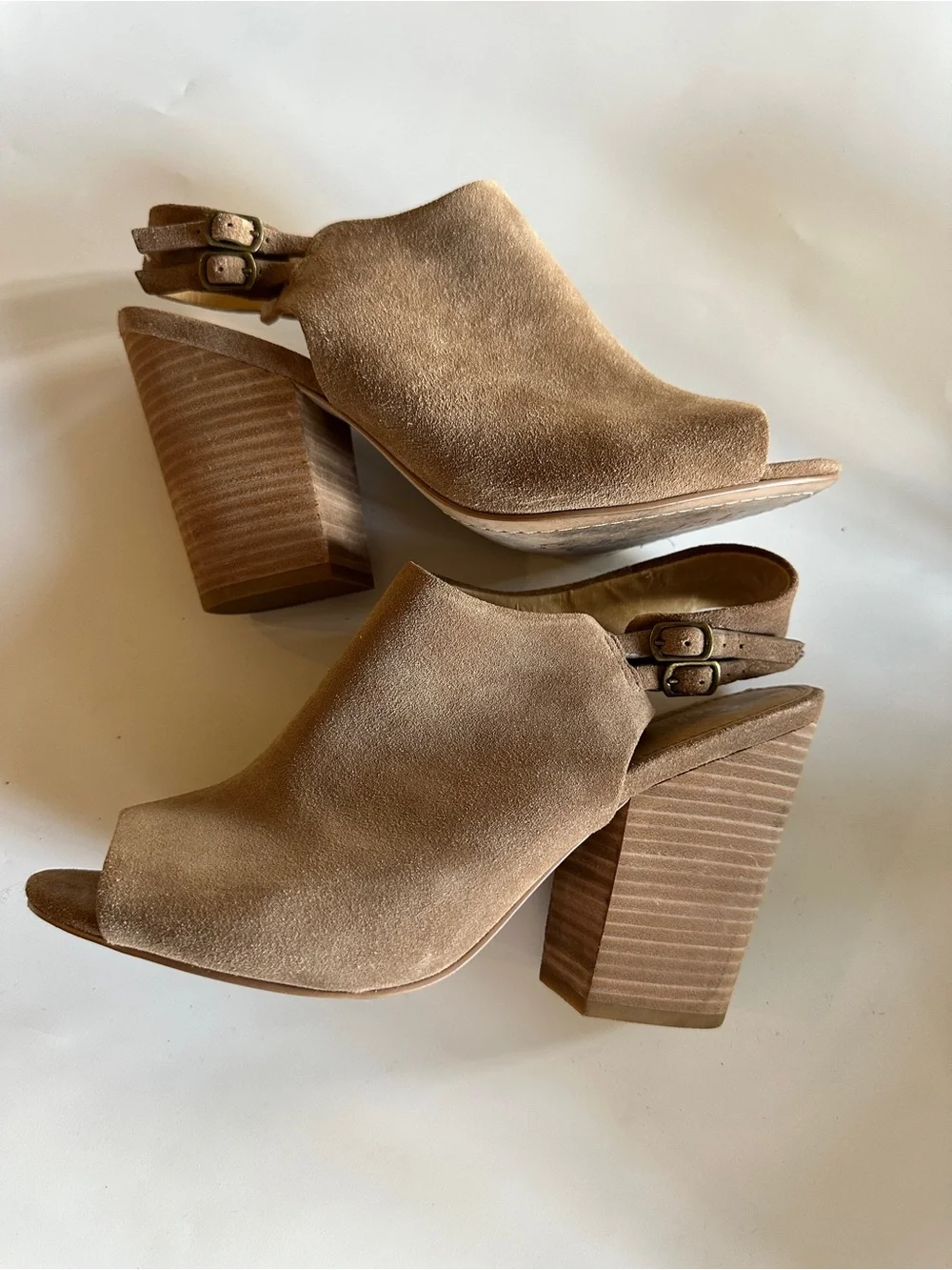 Splendid Women’s Kaylee Suede Peep-Toe Block Heel Slingback Booties- Tan Sz 9.5